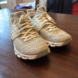 On Running Beige Sneakers